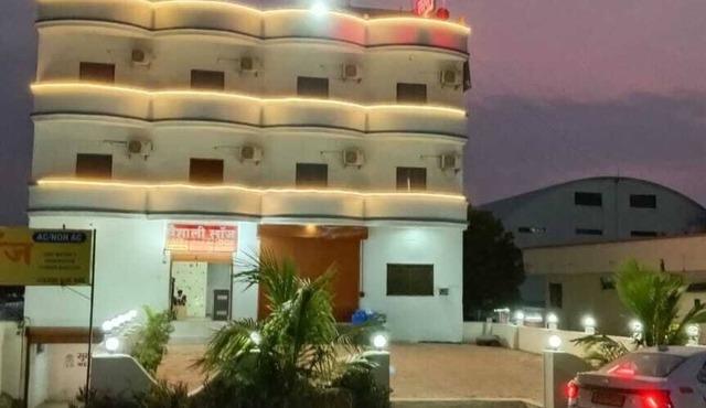 Vaishali Lodge