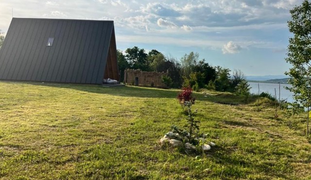 ValceleLakeRetreat