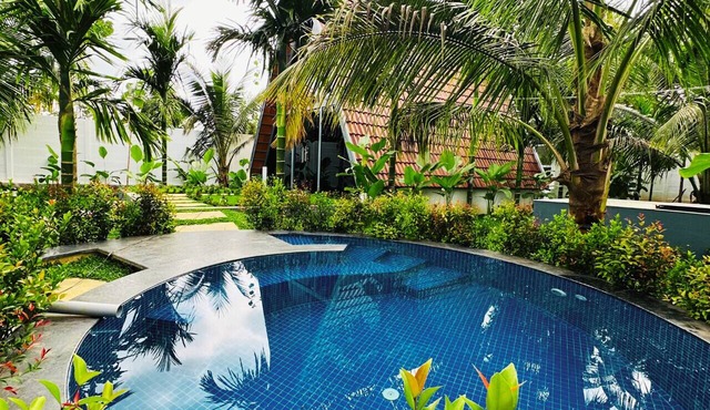 Vanasiri Resort by Travent Mug