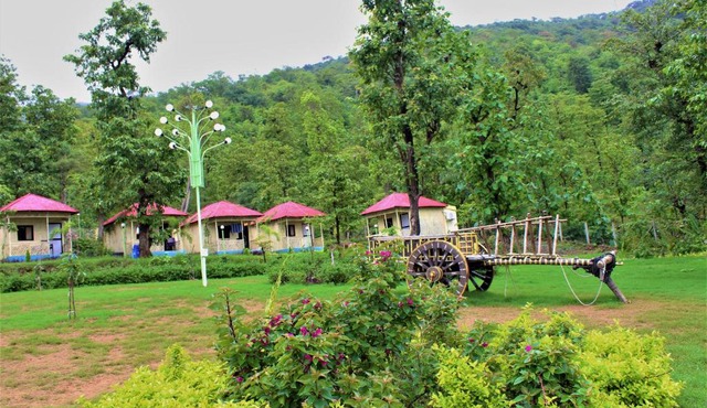 Vanvaso Resort and Adventure Park