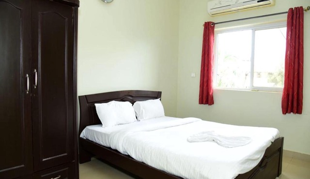 Varca beach- 2 bhk AC apartment