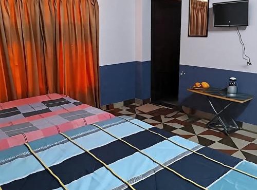 Varshini home stay