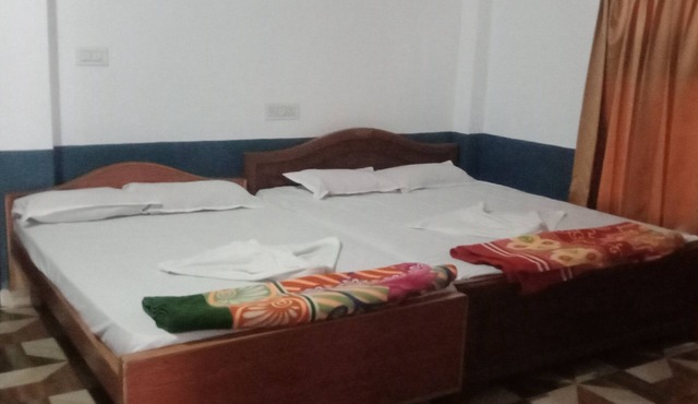 Varshinicottage,bed& brakefast Aravenu Kothakiri