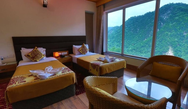 Veda5 Ayurveda And Yoga Retreat
