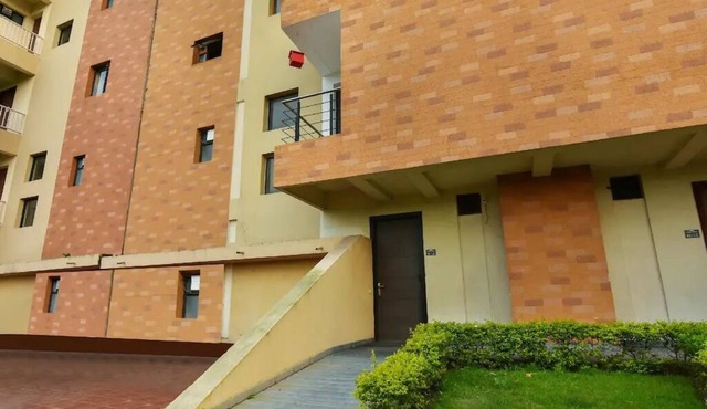 vedic village Cozy 3-bedroom duplex villa with WiFi and AC in quaint Rajarhat