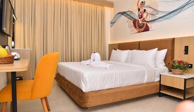 Vels Grand Hotel