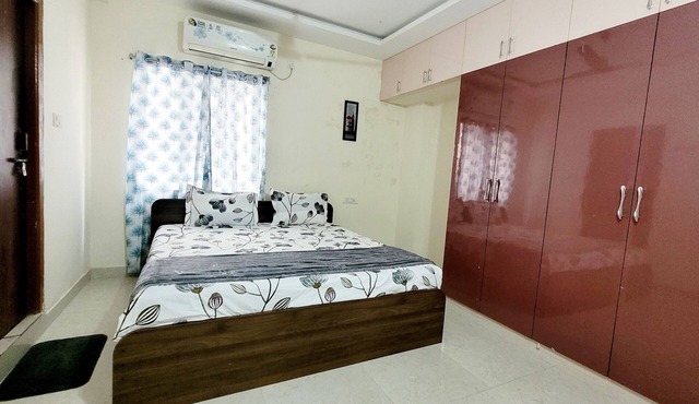 Verizon stays premium 2bhk apartment near JNTU Metro
