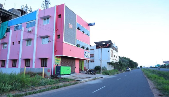 VHR Guest House