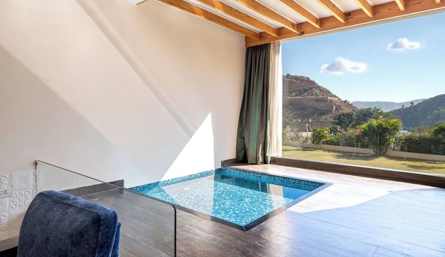 Via Lakhela Resort & Spa