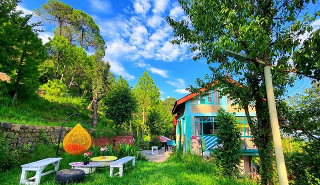 Vibe Hostel Naddi - Near Dal Lake in Dharamshala