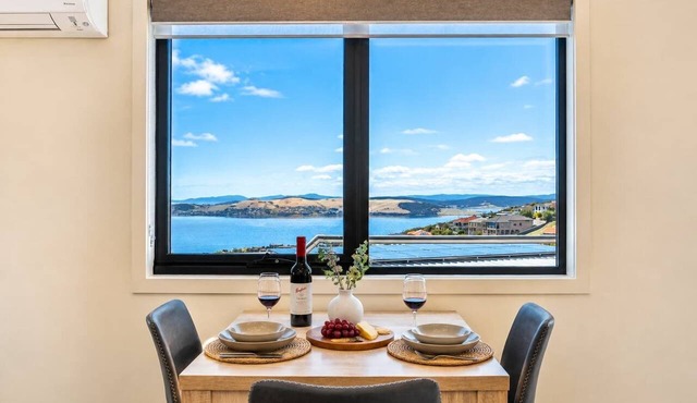 View Studio | Derwent River Views | Sandy Bay in Sandy Bay