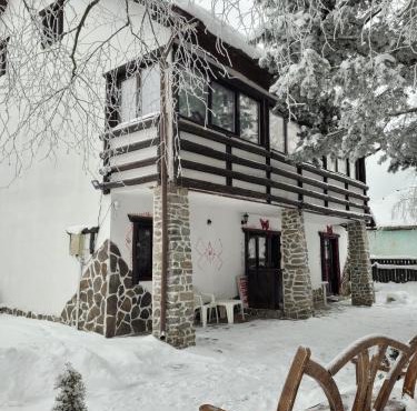 Vila Eden in Comandau