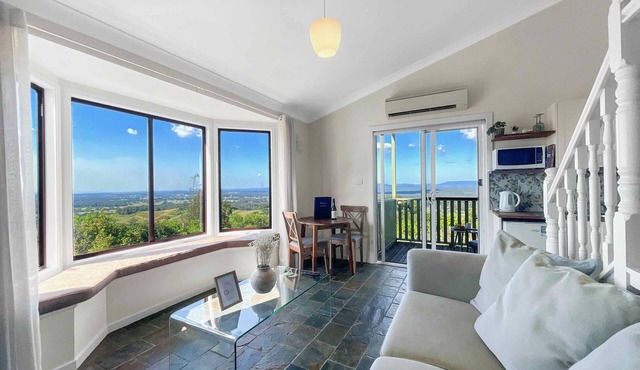 Villa 4 @ Bimbadeen Estate - Split level villa with sensational views all around - just for 2!