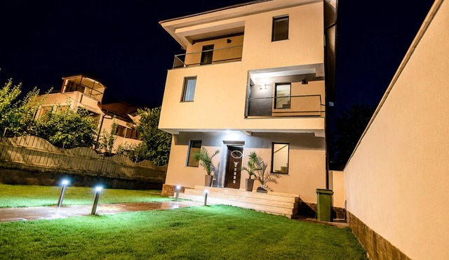 Villa Italia Mamaia luxury resort in Mamaia Beach by the Black Sea