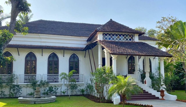 VILLA LOU GOA Heritage Portuguese House with Private Pool