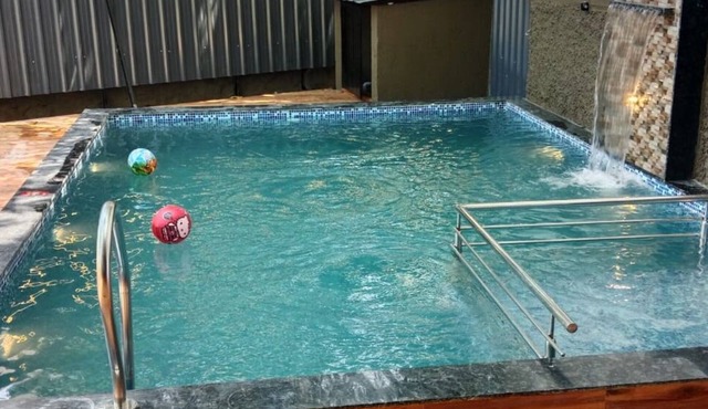 Villa MTDC registeredwithSwimming pool,Lift,Microwave,Washingmachine,Wifiparking