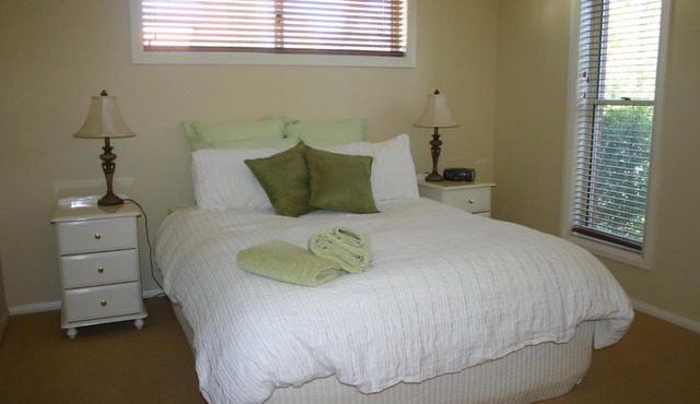 Villa on Nathan in Albury