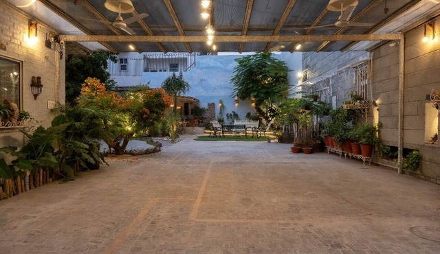Villa with 3 bedrooms and WiFi, AC in marvelous Jaipur