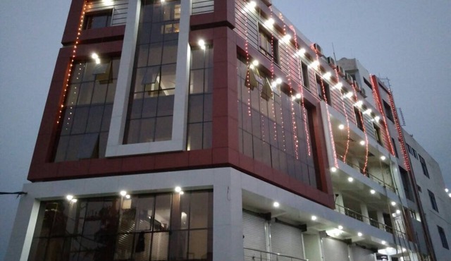 Vinayak Palace Hoshangabad