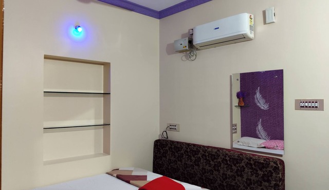 Vinayaka Homestay Hampi