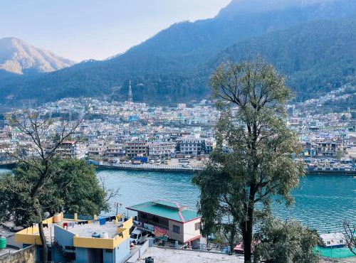 Viraj home stay Uttarkashi