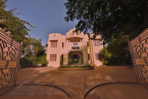 Visalam Chettinad Palace - A CGH Earth Experience