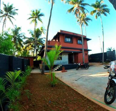 Vistara - Villa Between Sea & River
