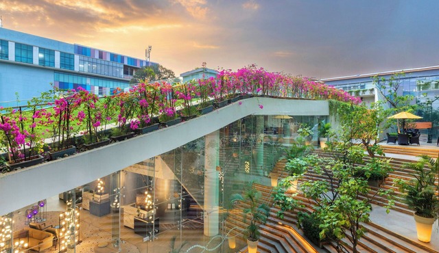 Vivanta Bengaluru, Whitefield