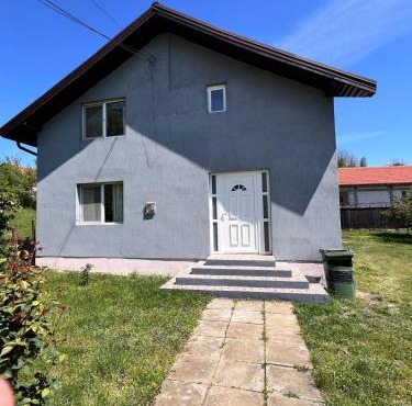Vlădești house