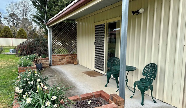 Wallaroi Guest Home in White Rock