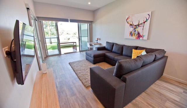 Waterfront Apartments in Devonport