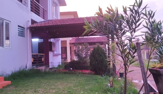 We have individual villas and cottages in kodaikanal