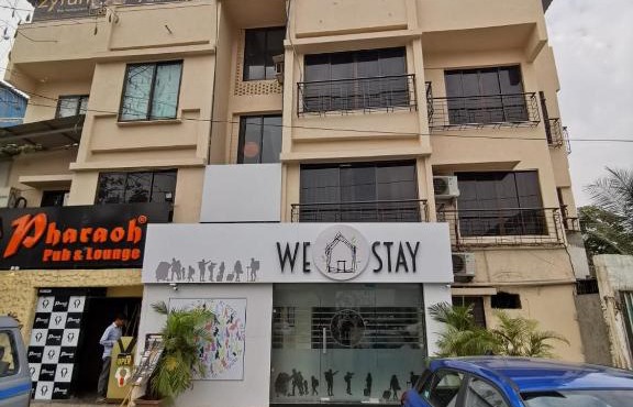 We Stay Backpackers