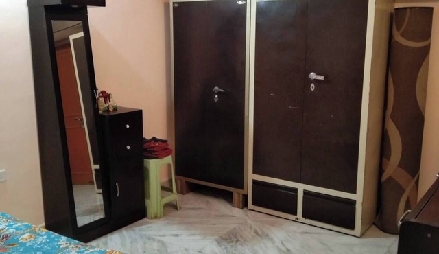 Welcoming First floor in a bungalow with AC in charming Bhopal