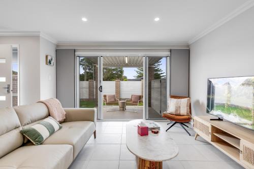 Westridge Precinct Perfection! in Harristown