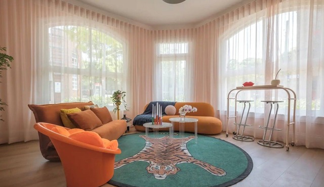Where Barbie Lives by Glass Et Cetera