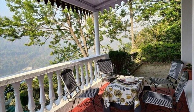 Whistling Thrush Cottage, Bhimtal (2bhk)