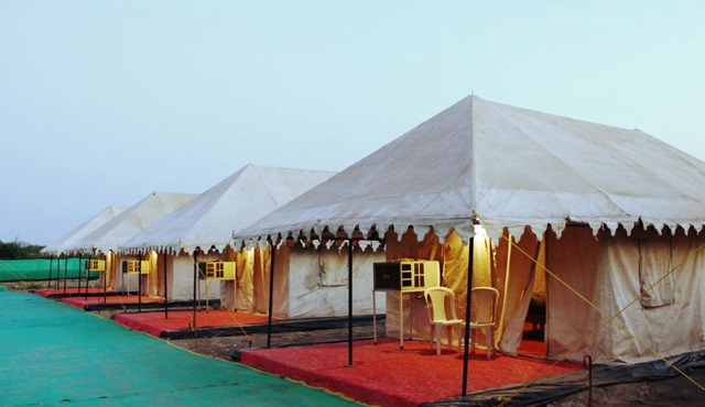 White Desert Camp