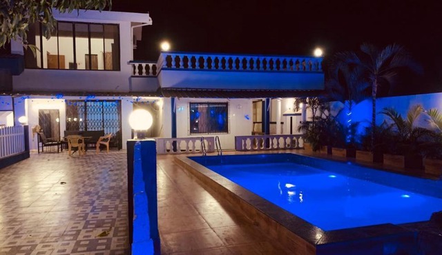 White House Villa with Huge Terrace