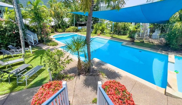 Whitsundays Mango House Studio with Pool in Airlie Beach