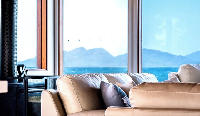 Willoahs Retreat - Holiday Houses Tasmania in Dolphin Sands