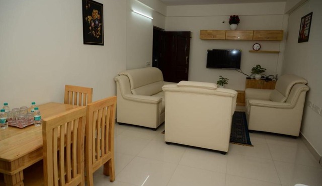 Windfall Service Apartment