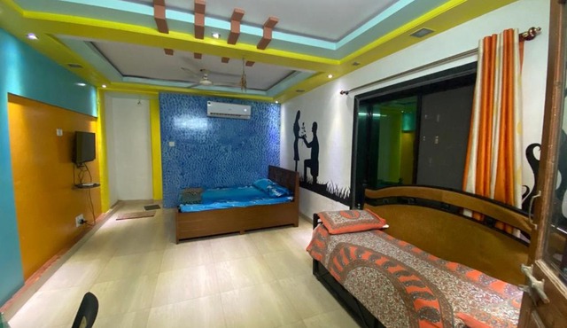 Woods Prashanti homestay A