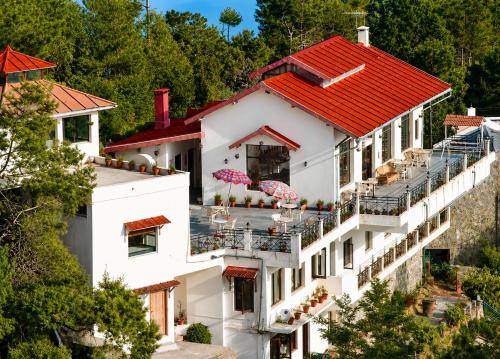 Woodsvilla Resort Ranikhet