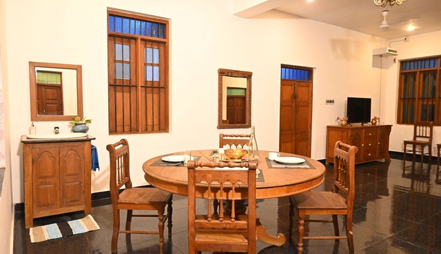 Yali Homestay