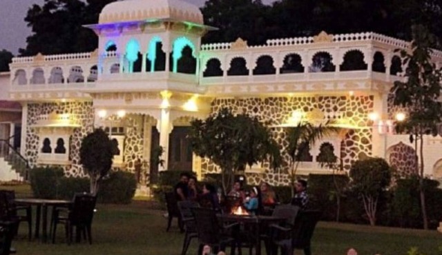 Yash Veer Resort