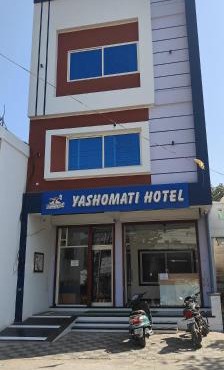 Yashomati Hotel