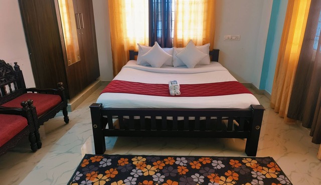 YOUR PERFECT STAY IN KOCHI ALL AROUND 3 KM , NEAR TO LULU MALL, 3 KM TO STATIONS
