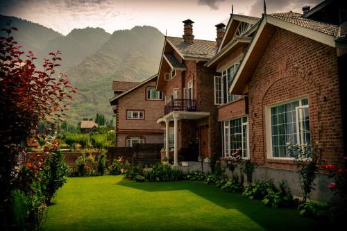 Zabarwan Peaks Villa in Srinagar