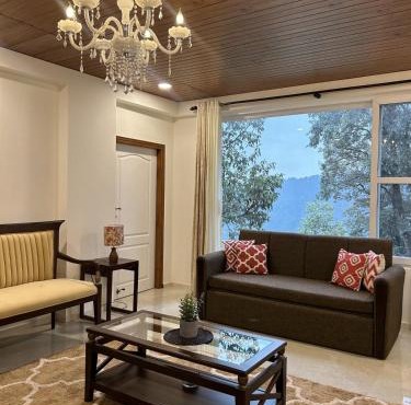 Zephyr 2BHK Lakeview Near Mall Road & Naini Lake